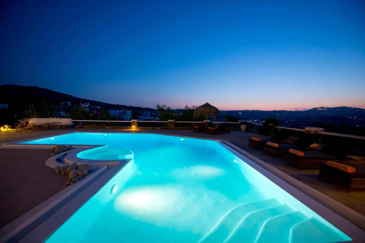 Tatiana Villa & Apartments Klouvas Bagian luar foto