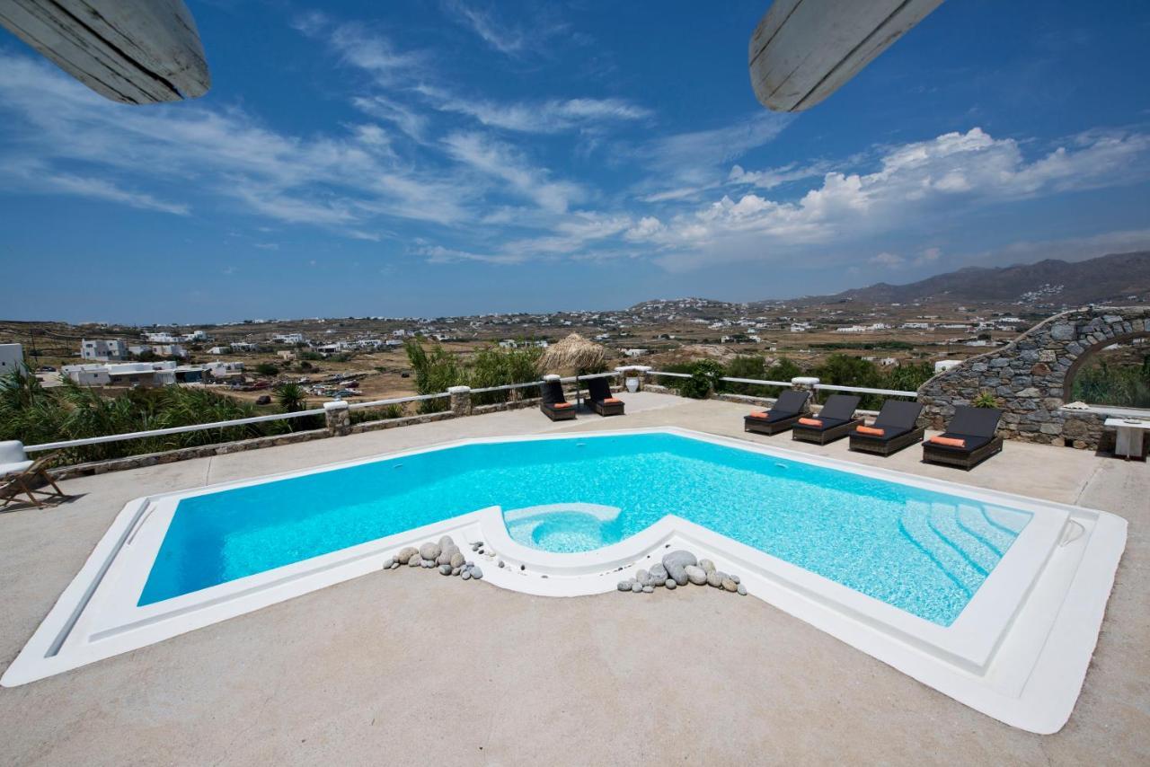 Tatiana Villa & Apartments Klouvas Bagian luar foto