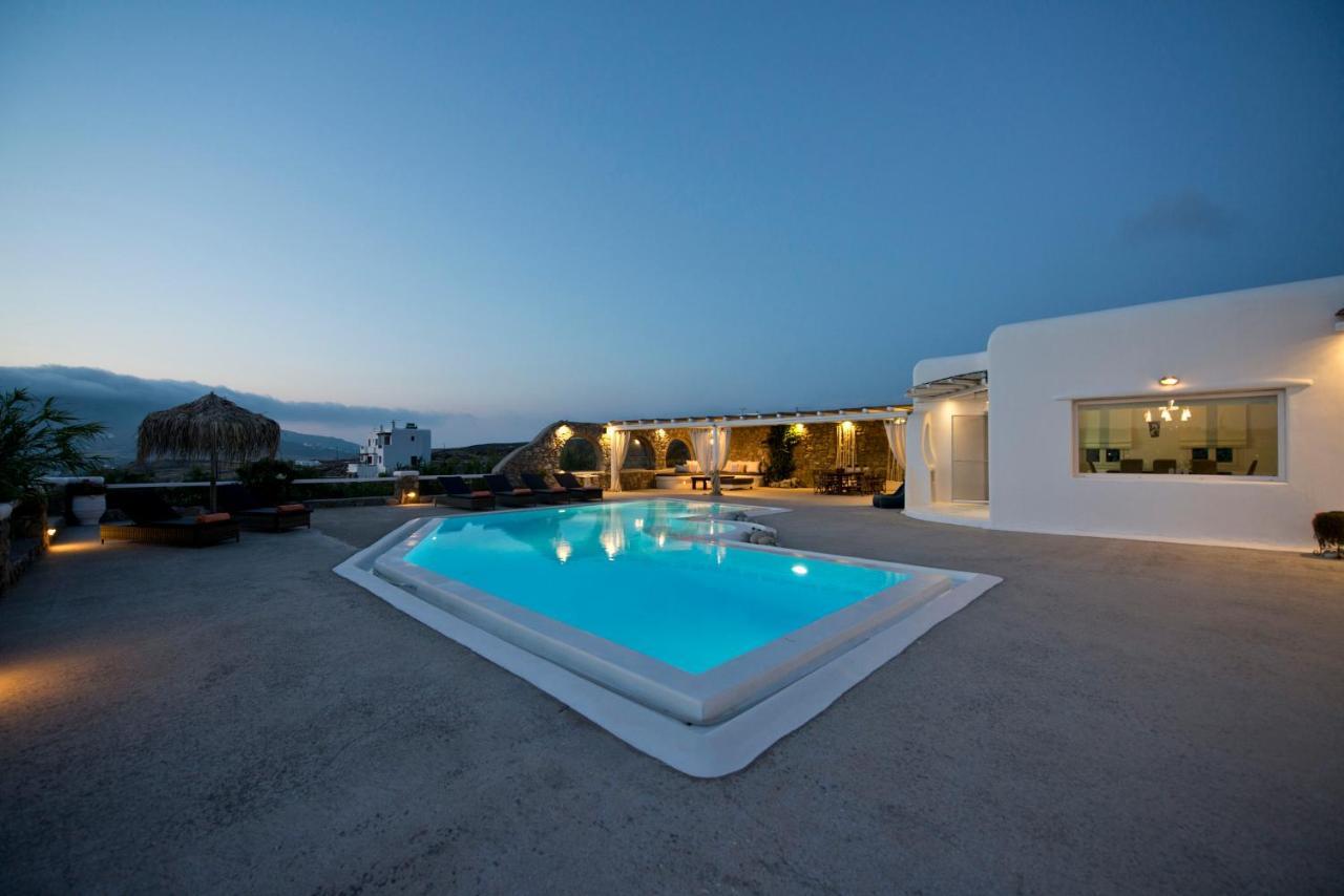Tatiana Villa & Apartments Klouvas Bagian luar foto